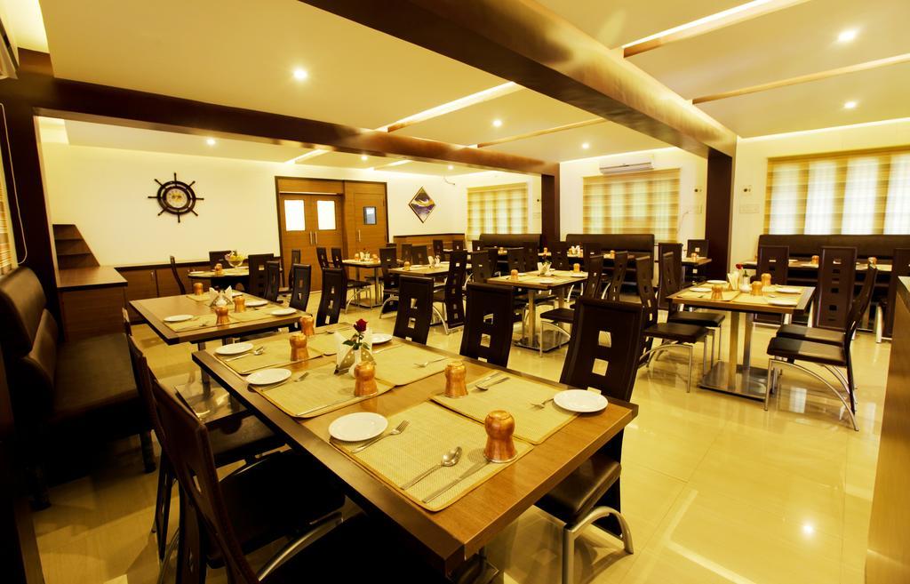 Aakash Inn Tiruvannāmalai Zewnętrze zdjęcie