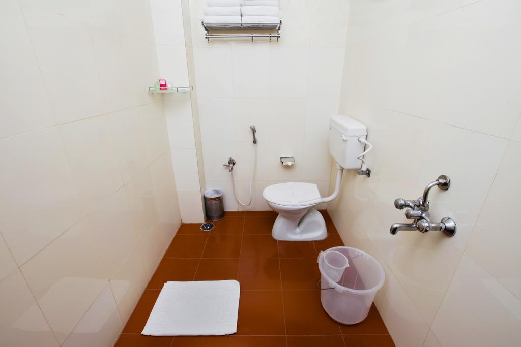 Aakash Inn Tiruvannāmalai Zewnętrze zdjęcie